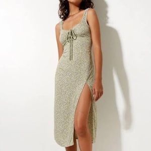 Motel Rocks Jori midi dress in green floral Parma size US women’s medium.